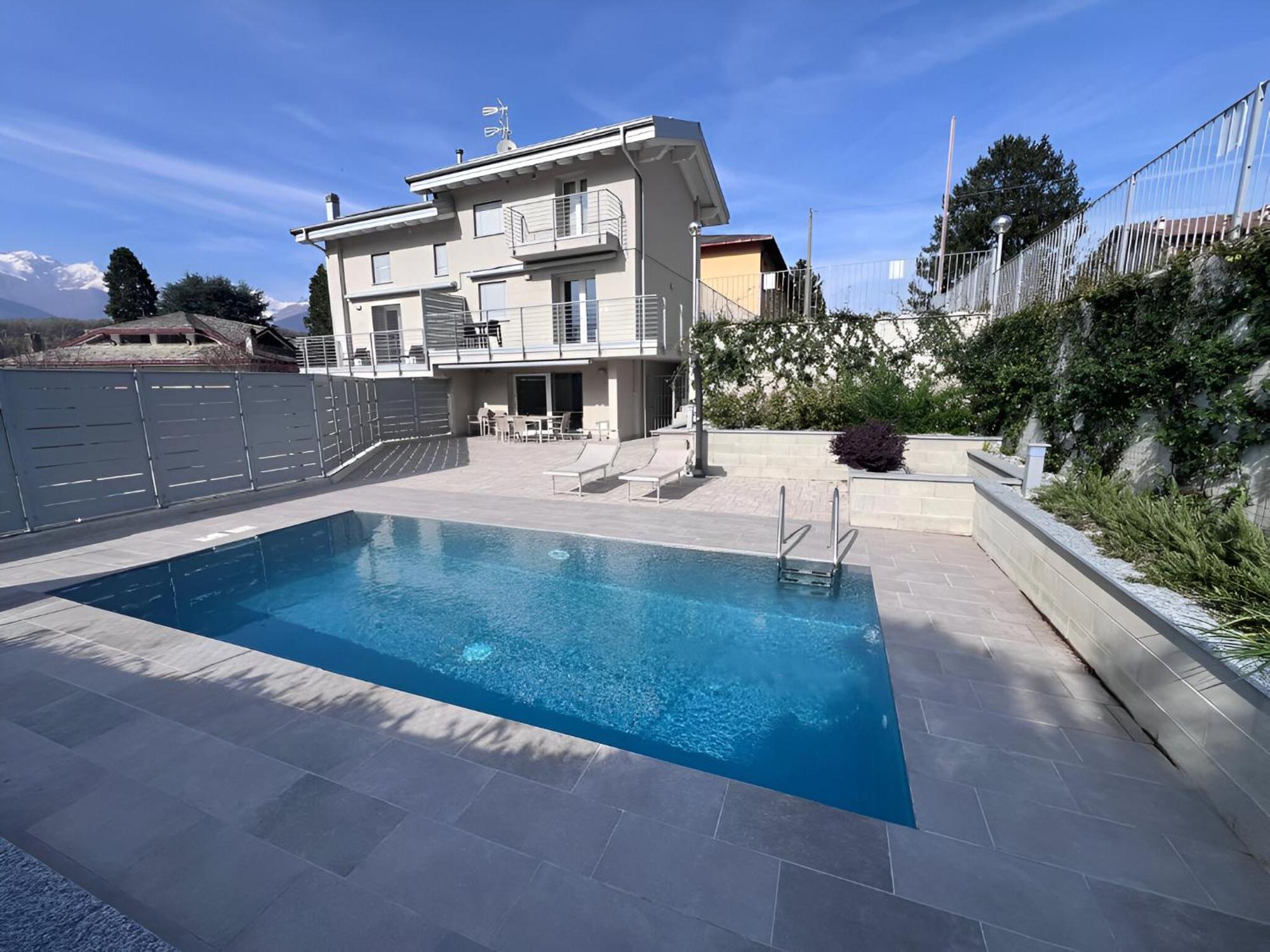 Villa Claudia With Private Pool Colico Luaran gambar
